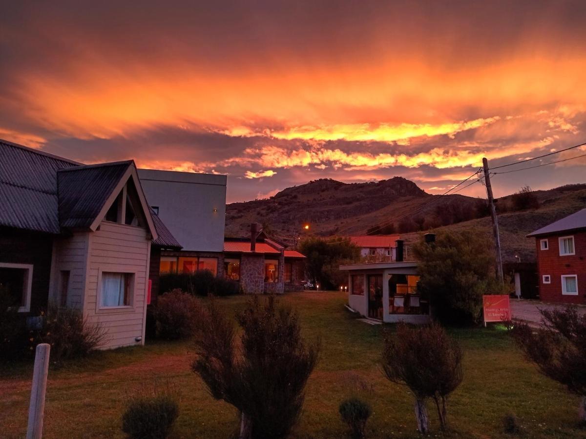 Posada Y Cabanas El Barranco El Chaltén Exterior foto